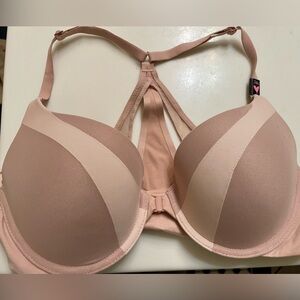 NWT Victoria’s Secret Padded Push-Up Racerback Bra